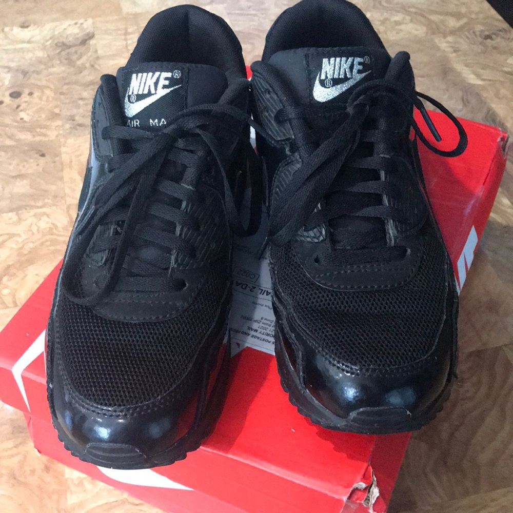 Nike Air Max 90 Premium “Black”